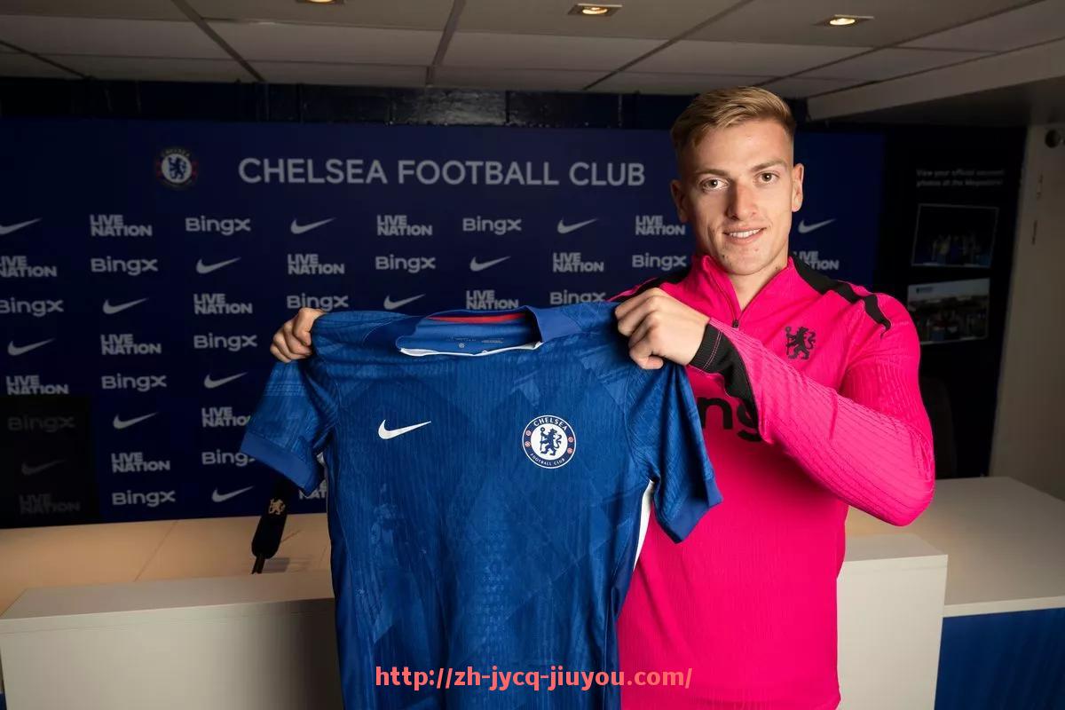 九游jiuyou-法甲俱乐部的文化底蕴与球迷情怀展示